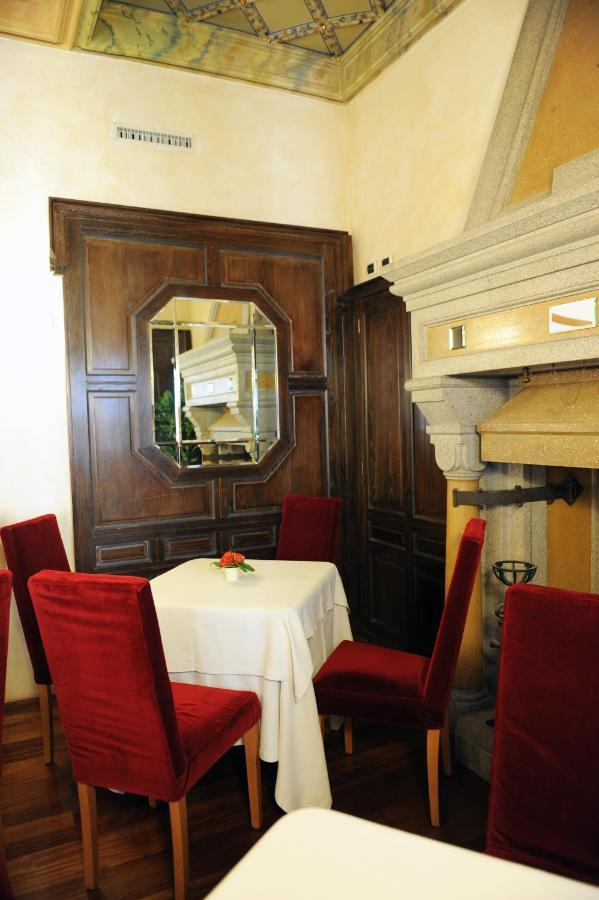 Dimora Del Barone Hotel Romagnano Sesia Kültér fotó