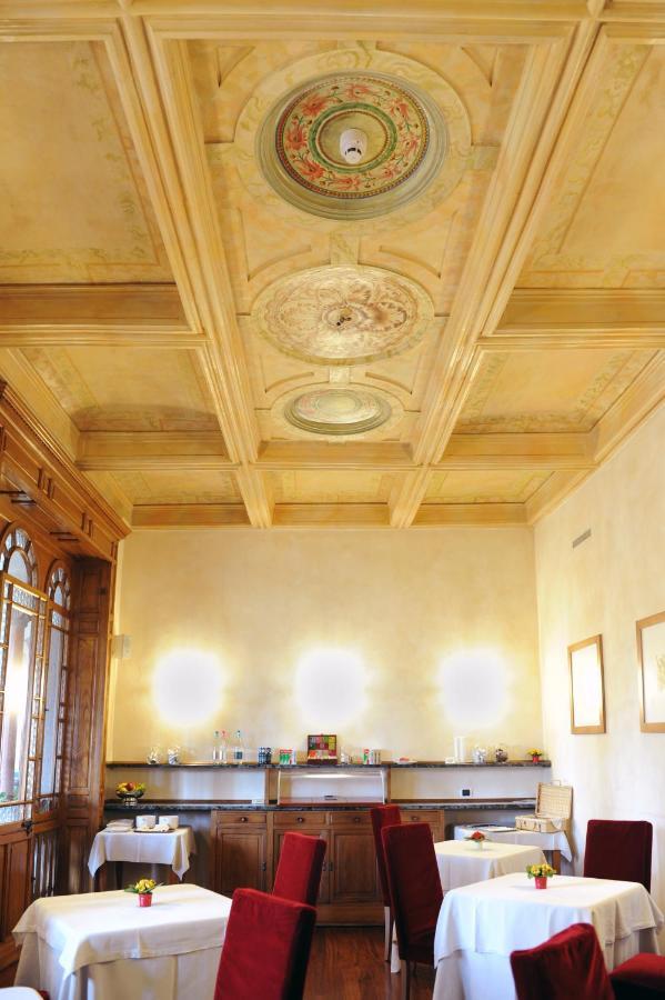 Dimora Del Barone Hotel Romagnano Sesia Kültér fotó